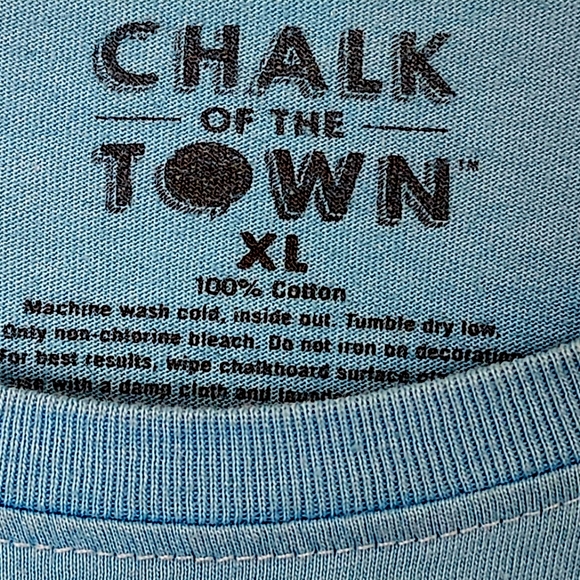 🆕️ ☆ Chalk Writer Tee - Picture 4 of 5